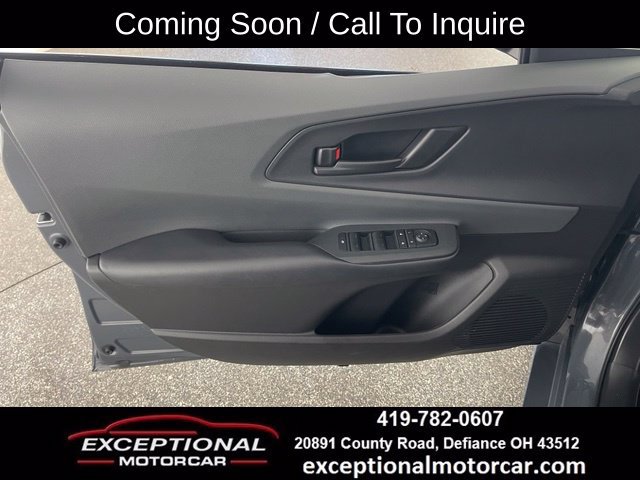 Used 2025 Toyota Prius LE FWD image 34