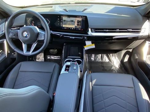 Used 2025 BMW X1 xDrive28i w/ Technology Package AWD/4WD image 15
