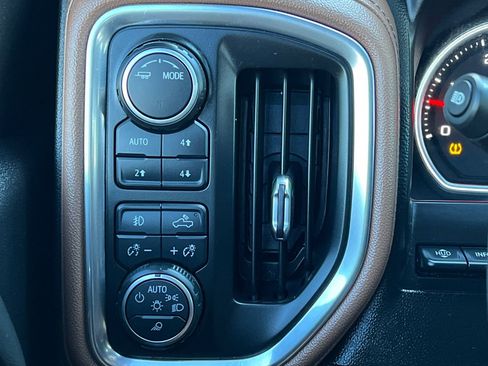 Used 2020 Chevrolet Silverado 3500 High Country w/ Z71 Off-Road Package image 39