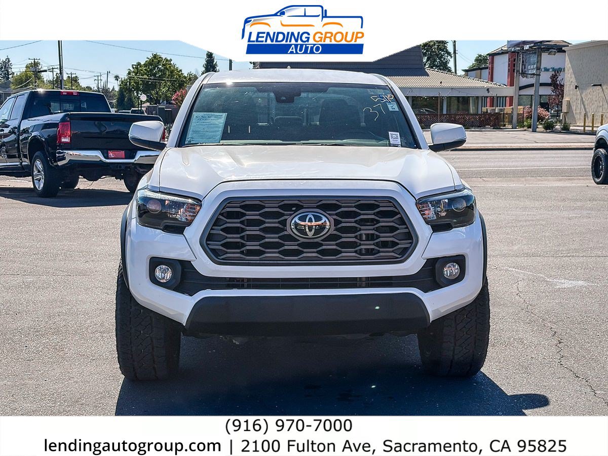 Used 2023 Toyota Tacoma TRD Off-Road RWD image 6