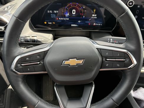 Used 2025 Chevrolet Equinox LT w/ Convenience Package II FWD image 15