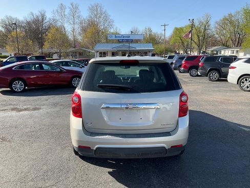 Used 2015 Chevrolet Equinox LS image 6