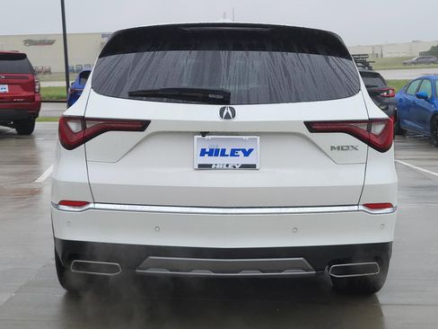 Used 2025 Acura MDX FWD w/ Technology Package image 4