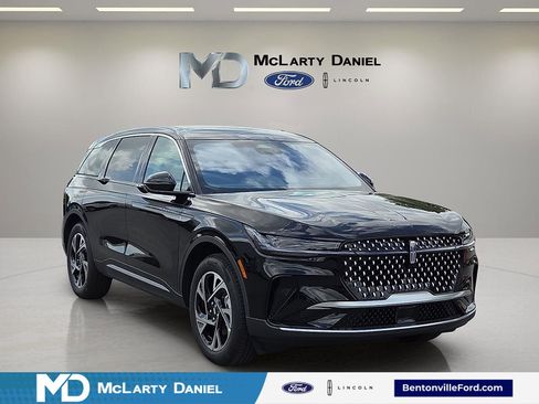 New 2026 Lincoln Nautilus Premier AWD/4WD image 1