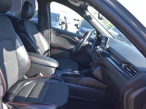 Used 2024 Ford Escape ST-Line image 16
