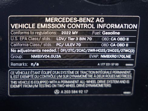 Used 2022 Mercedes-Benz SL 63 AMG 4MATIC image 29