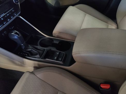Used 2018 Hyundai Tucson Value FWD image 26