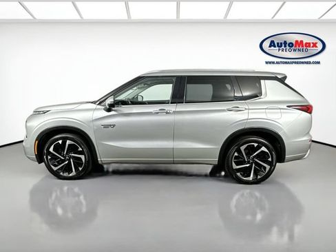 Used 2023 Mitsubishi Outlander SEL AWD/4WD image 8