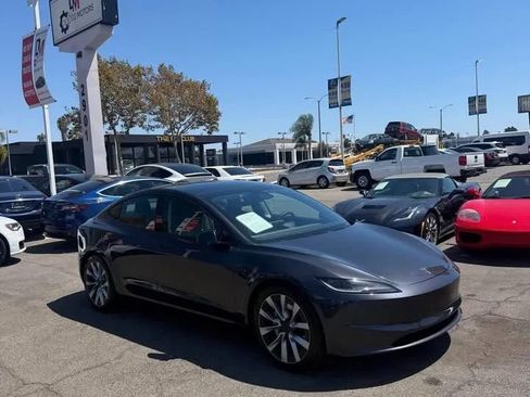 Used 2024 Tesla Model 3 Standard Range RWD image 3
