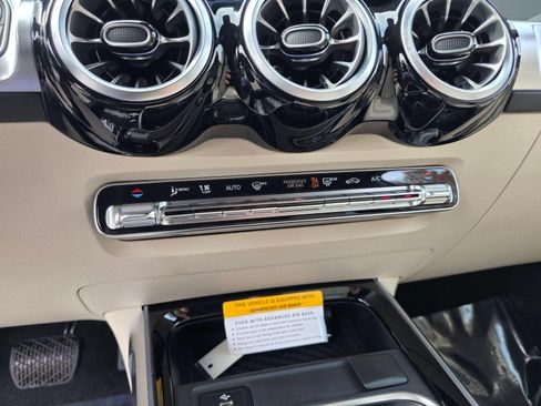 Certified 2026 Mercedes-Benz GLB 250 4MATIC image 26