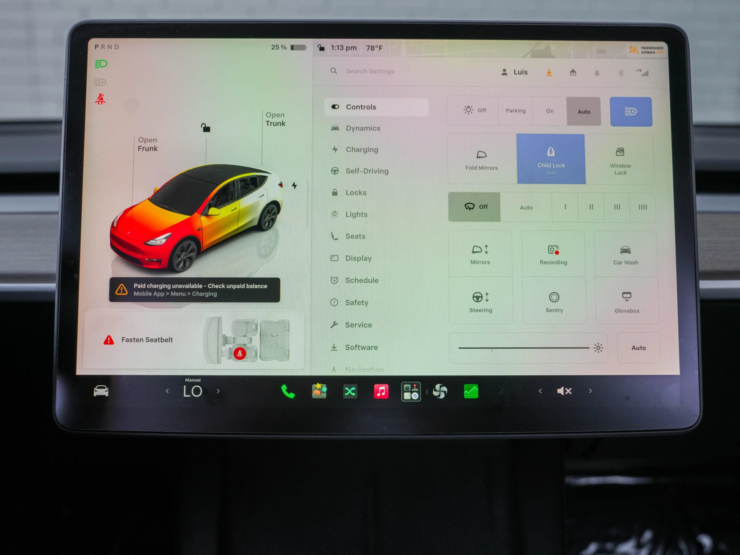 Used 2024 Tesla Model Y Long Range AWD/4WD image 19