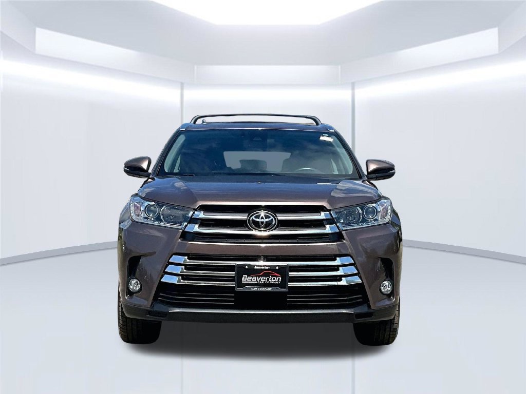 Used 2018 Toyota Highlander Limited Platinum AWD/4WD image 5
