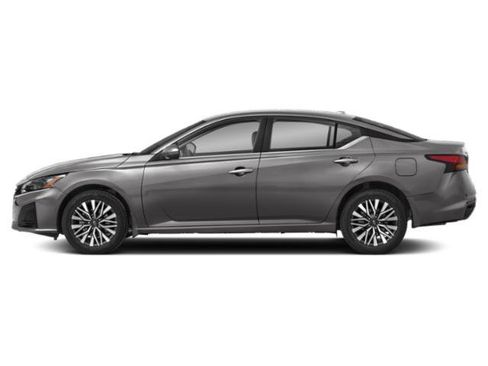 Used 2023 Nissan Altima 2.5 SV w/ SV Premium Package AWD/4WD image 6