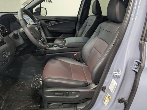 New 2026 Honda Ridgeline Black Edition image 11