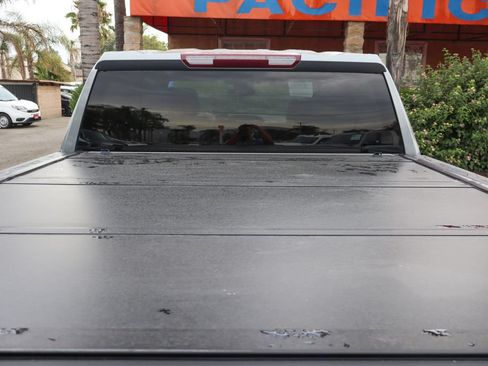 Used 2023 GMC Sierra 1500 Elevation AWD/4WD image 8