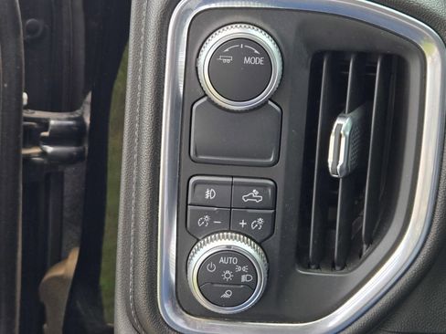 Used 2020 GMC Sierra 1500 SLT RWD image 24