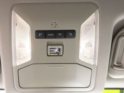 Certified 2025 Toyota RAV4 XLE FWD image 23