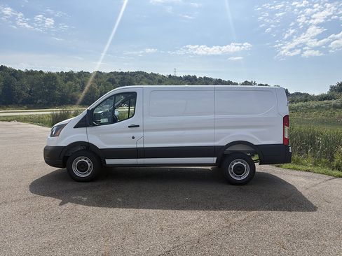 New 2026 Ford Transit 250 Low Roof RWD image 2
