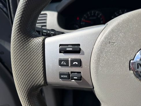 Used 2019 Nissan Frontier SV image 28