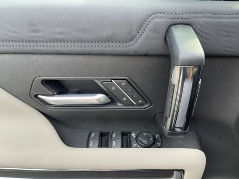 New 2026 GMC Hummer EV 4x4 Crew Cab image 57