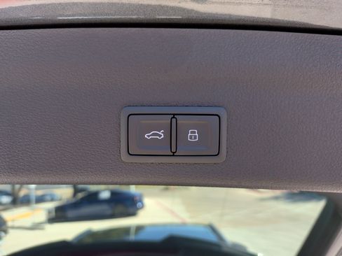 Used 2024 Audi RS 6 performance image 37