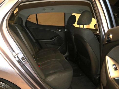 Used 2012 Kia Optima Hybrid FWD image 19