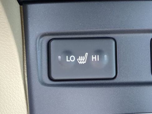 Used 2018 Acura ILX w/ Premium Package image 38