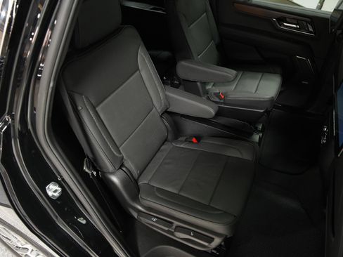 New 2026 GMC Yukon Denali w/ Denali Reserve Package image 22