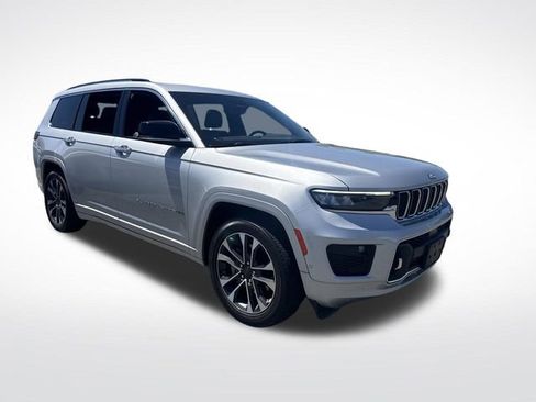 Used 2023 Jeep Grand Cherokee L Overland AWD/4WD image 11