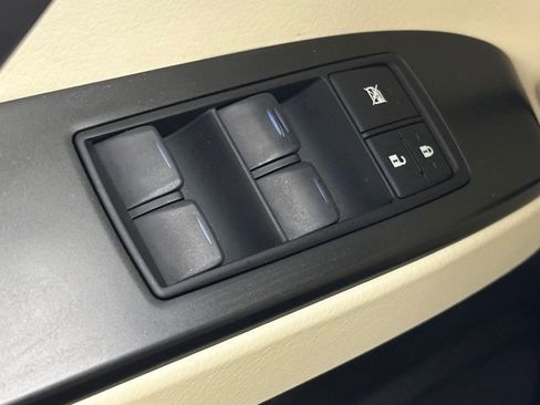 Used 2023 Lexus GX 460 Premium image 37