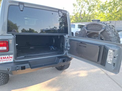 Used 2021 Jeep Wrangler Unlimited Sport w/ Sun And Sound Package AWD/4WD image 36
