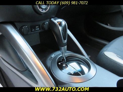 Used 2015 Hyundai Veloster Turbo image 13