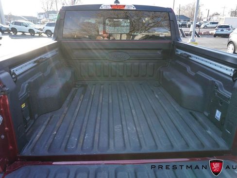 Used 2025 Ford Maverick Lariat w/ Black Appearance Package image 12