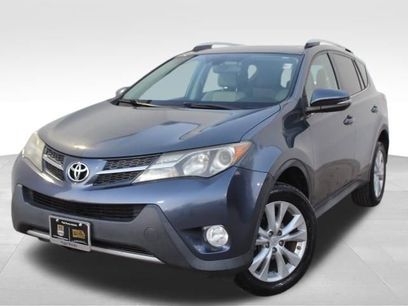 Used 2014 Toyota RAV4 Limited w/ Technology Package