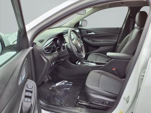 Used 2020 Buick Encore GX Select w/ Sport Touring Package image 23
