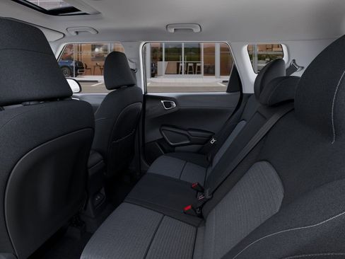 New 2025 Kia Soul EX FWD image 18