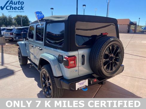 Used 2024 Jeep Wrangler Unlimited Sahara image 8