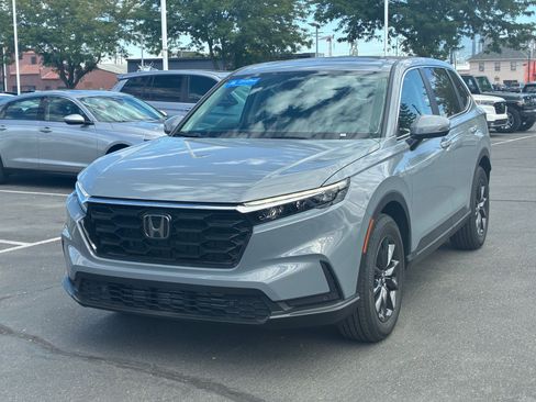 Used 2026 Honda CR-V EX-L image 10