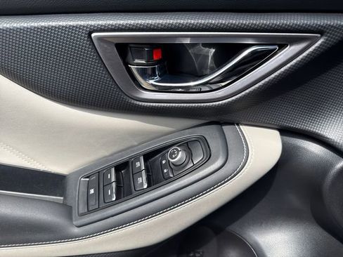 Used 2023 Subaru Forester Limited AWD/4WD image 22