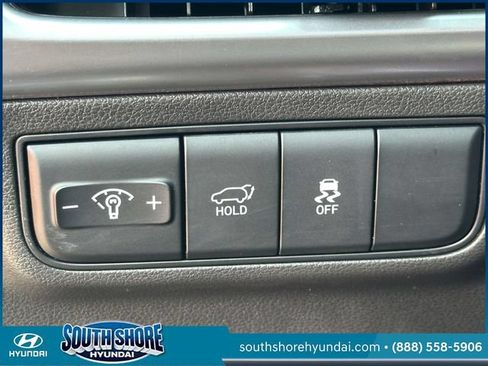 Certified 2025 Hyundai Tucson SEL AWD/4WD image 23