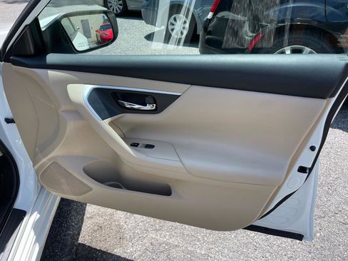 Used 2016 Nissan Altima 2.5 S w/ Power Driver Seat Package image 36