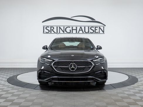 New 2026 Mercedes-Benz E 450 4MATIC Sedan image 2