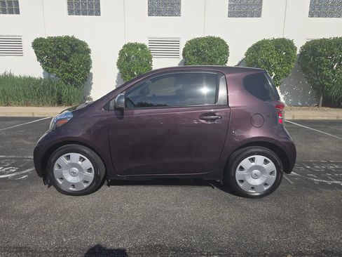 Used 2013 Scion iQ FWD image 5
