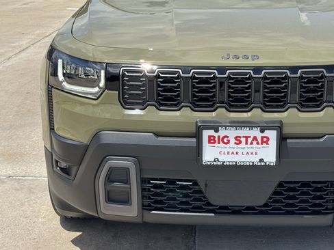 New 2026 Jeep Cherokee Laredo AWD/4WD image 6