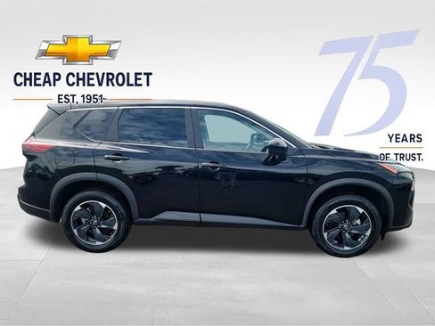 Used 2025 Nissan Rogue SV FWD image 6
