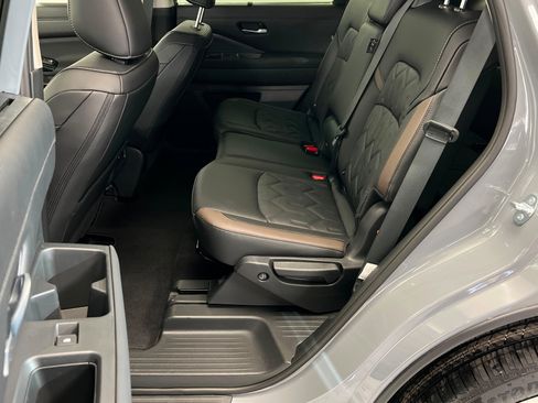 New 2026 Nissan Pathfinder Platinum image 21