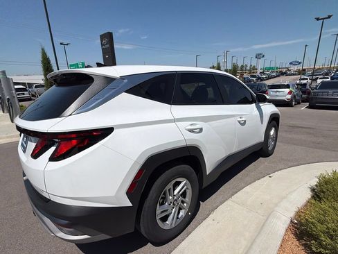 Certified 2026 Hyundai Tucson SE FWD image 14