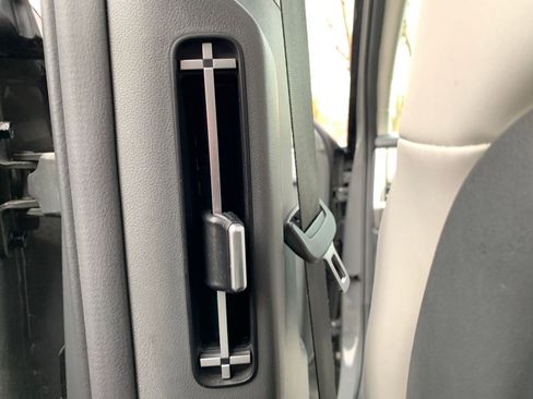 Used 2025 Hyundai Santa Fe SEL image 27