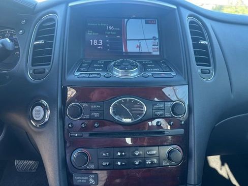Used 2016 INFINITI QX50 AWD w/ Deluxe Touring Package image 12