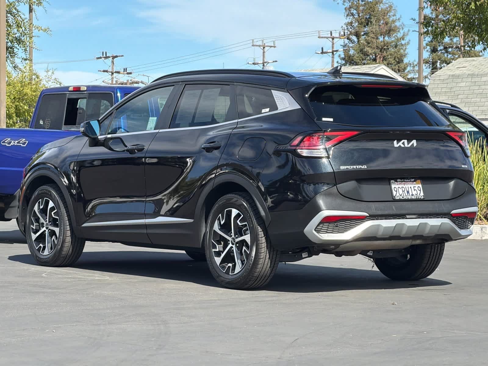 Used 2023 Kia Sportage EX w/ EX Premium Package AWD/4WD image 7